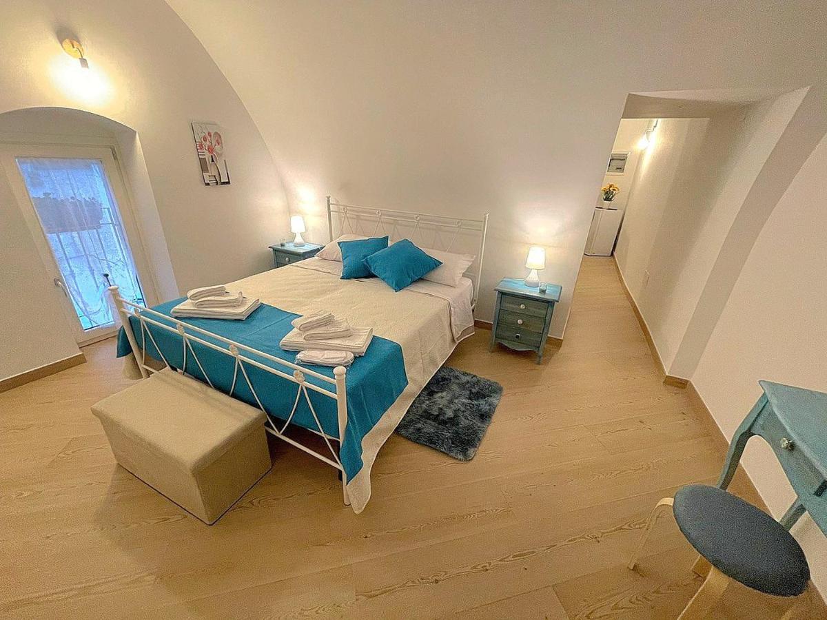 La Dimora Nel Borgo Locorotondo Exterior foto