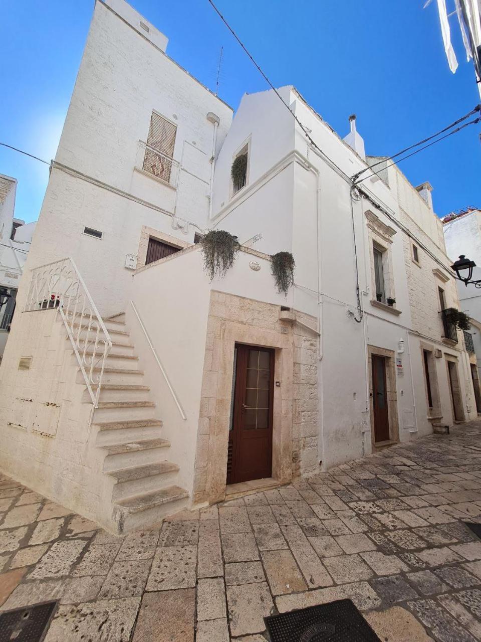 La Dimora Nel Borgo Locorotondo Exterior foto