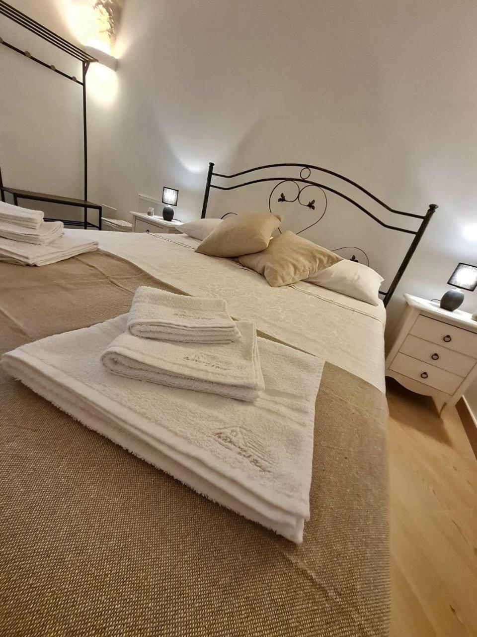 La Dimora Nel Borgo Locorotondo Exterior foto