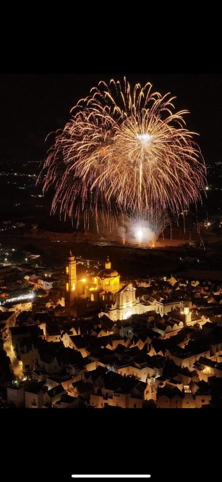 La Dimora Nel Borgo Locorotondo Exterior foto